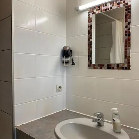 Gite Saint Florent Studio Apartment Parking Gratuit Strasbourg Exterior photo